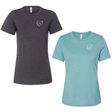 Load image into Gallery viewer, Women's Crewneck Shirt