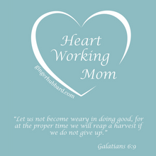 Load image into Gallery viewer, Women's Crewneck Shirt